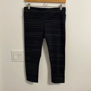 Fabletics crop leggings